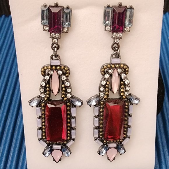 Avon Baroque the Mold Earrings - Picture 1 of 3